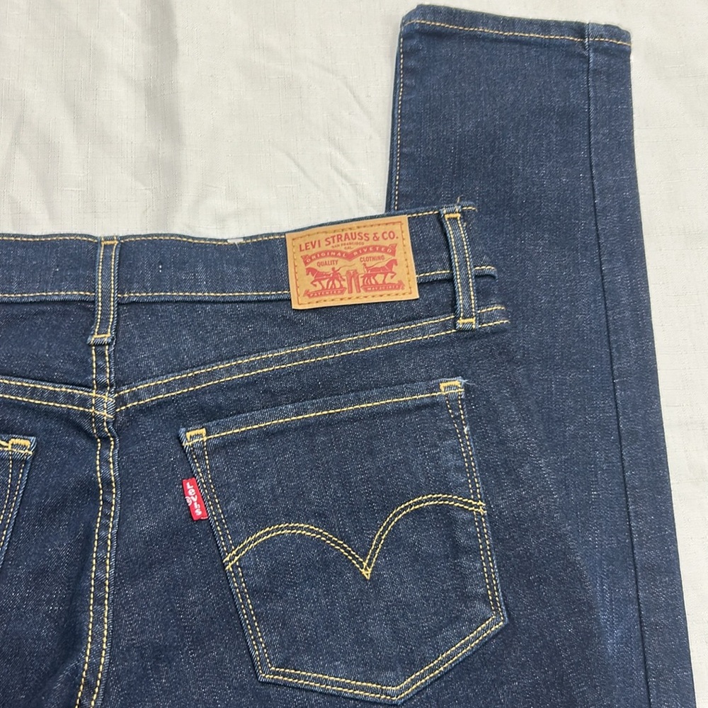 Levi's Dark Blue 311 Shaping Skinny Denim Jeans - Picture 5 of 8